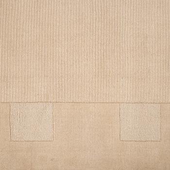 A CARPET, loomed, India, ca 275 x 200 cm.