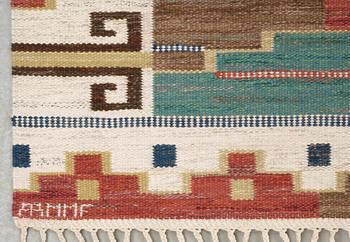 CARPET. "Blå heden". Flat weave. 308 x 262,5 cm. Signed AB MMF.