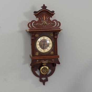 A early 20th century Clock.