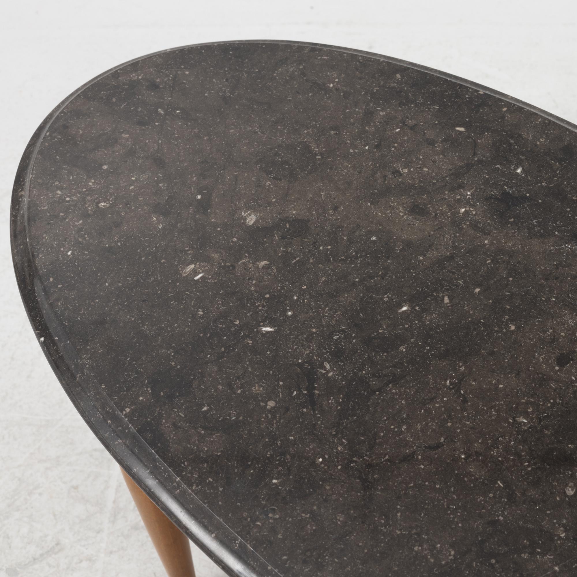 Josef Frank, soffbord, Firma Svenskt Tenn, före 1985.