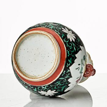 Kendi, porslin. Qingdynastin, Qianlong (1736-95).