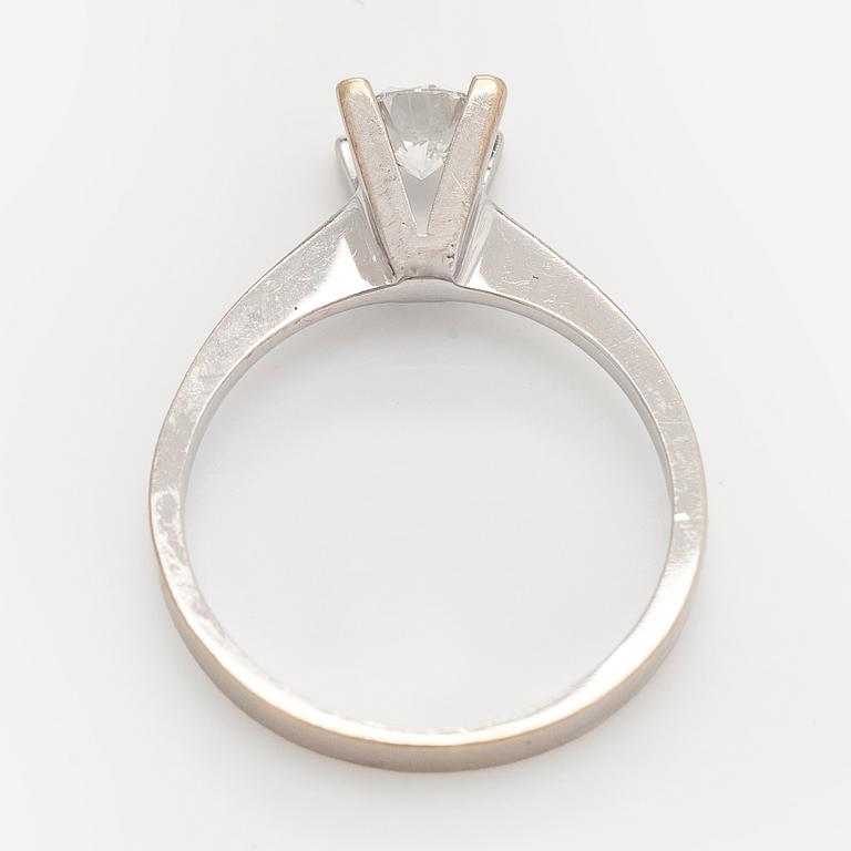 Ring, briljantslipad diamant, 14K vitguld.
