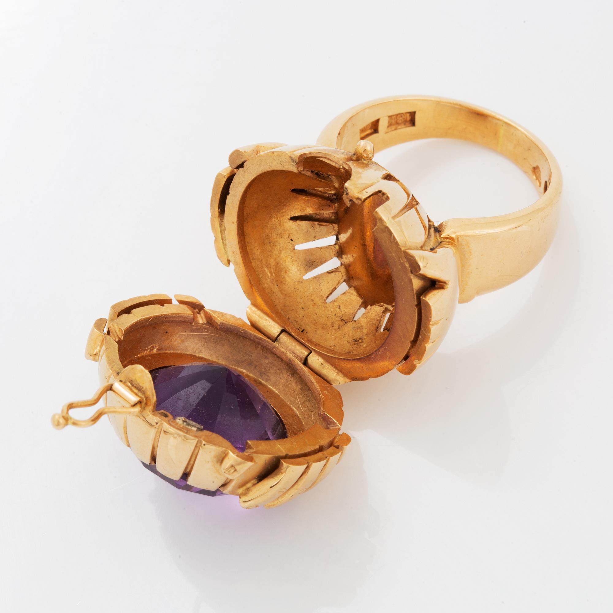 Amethyst ring with locket.