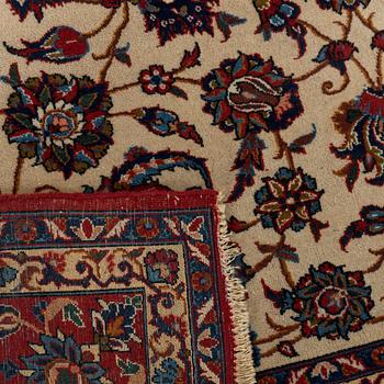 A semiantique/antique Ispahan carpet ca 234 x 161 cm.