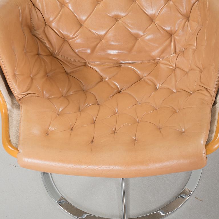 A pair of "Jetson" chairs, designed by Bruno Mathsson, Dux, 20th cenutry.