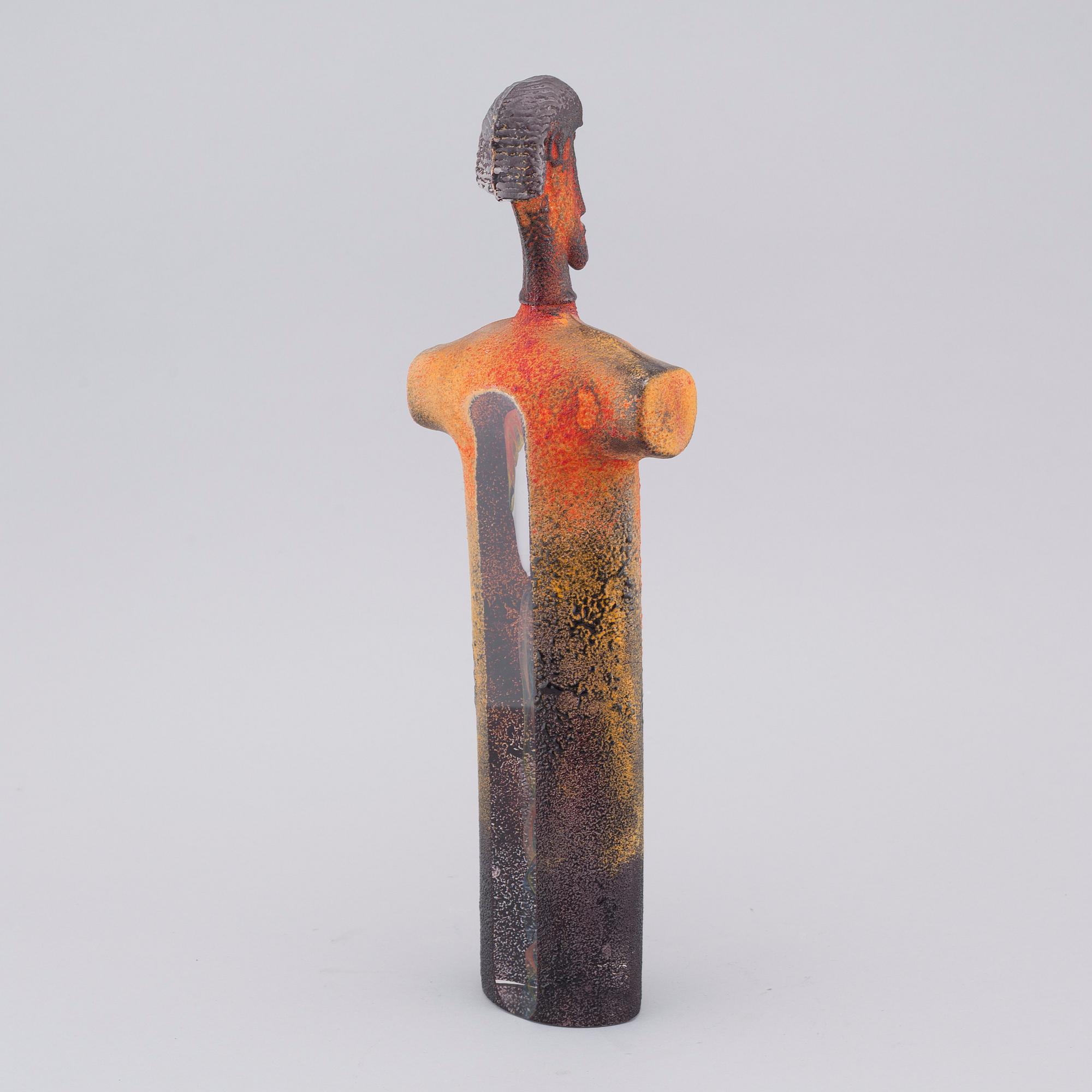 A unique glass sculpture by Kjell Engman.