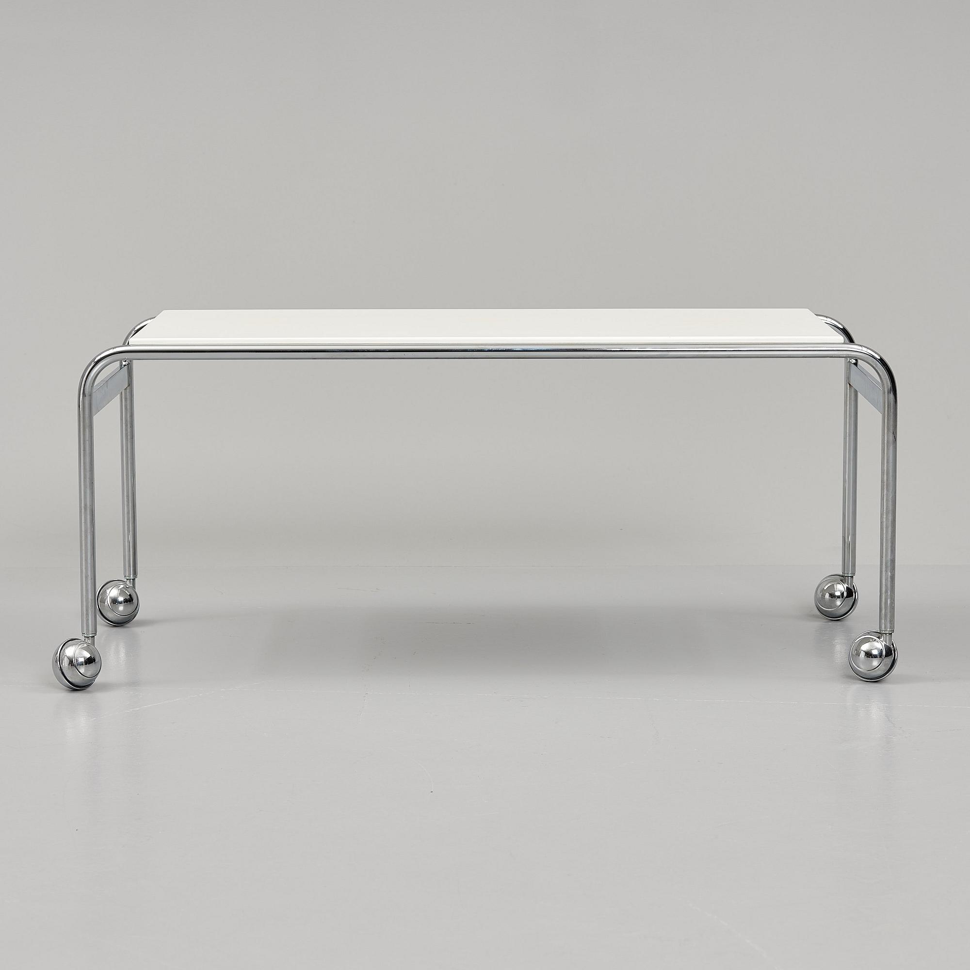 Bruno Mathsson, a "Karin" coffee table, Bruno Mathsson International, Sweden, post 1969.