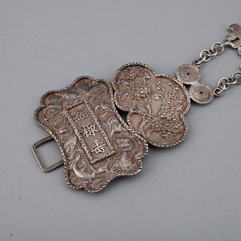A Chinese silver belt, Luen Hing, Shanghai, China, circa 1875-1930.