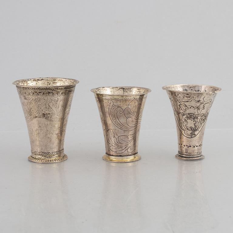 Bägare, 3 st, silver, bl a Sven Nyberg, Varberg 1769.