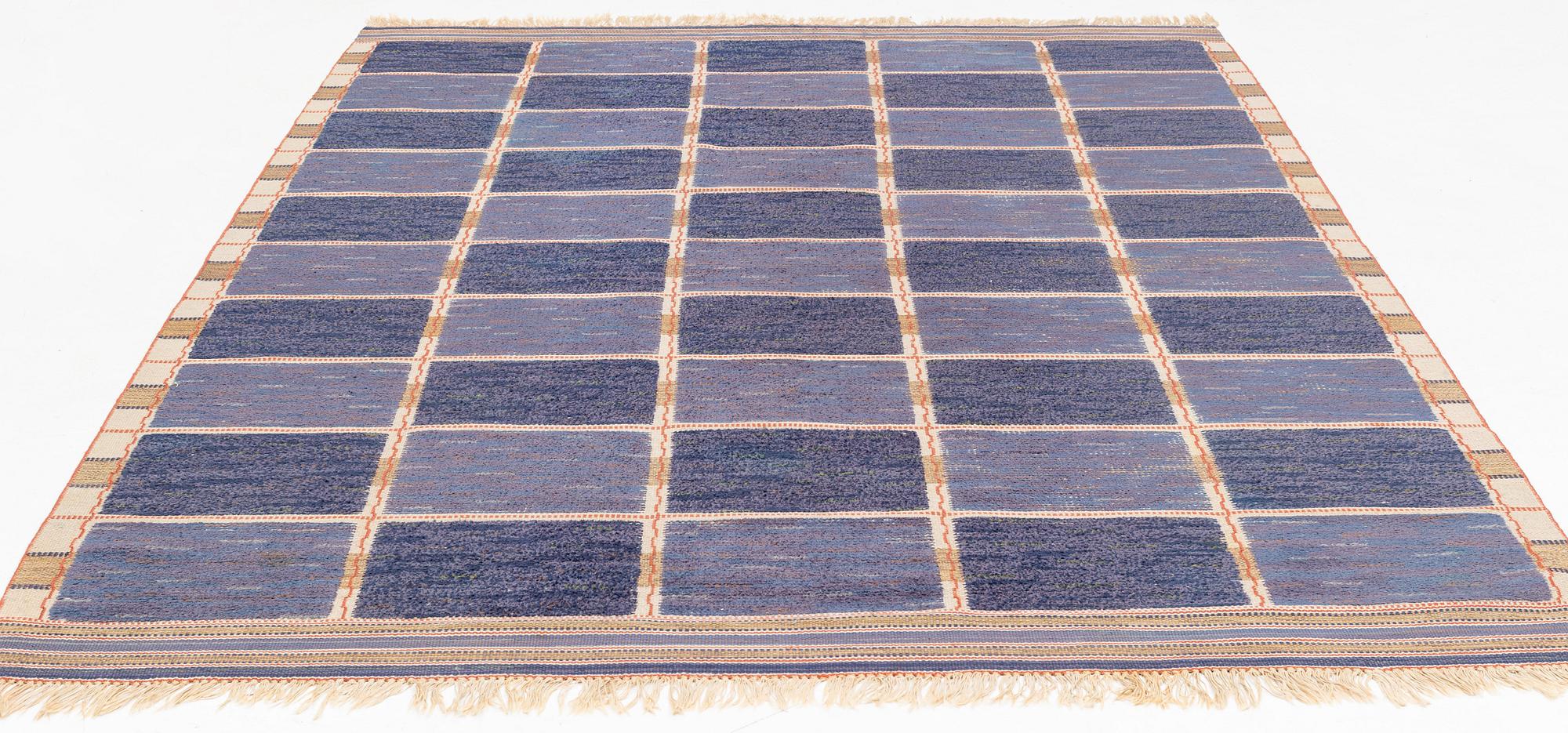 Märta Måås-Fjetterström, matta, "Rutig blå halvflossa", reliefflossa, ca 330 x 225 cm, signerad MMF.