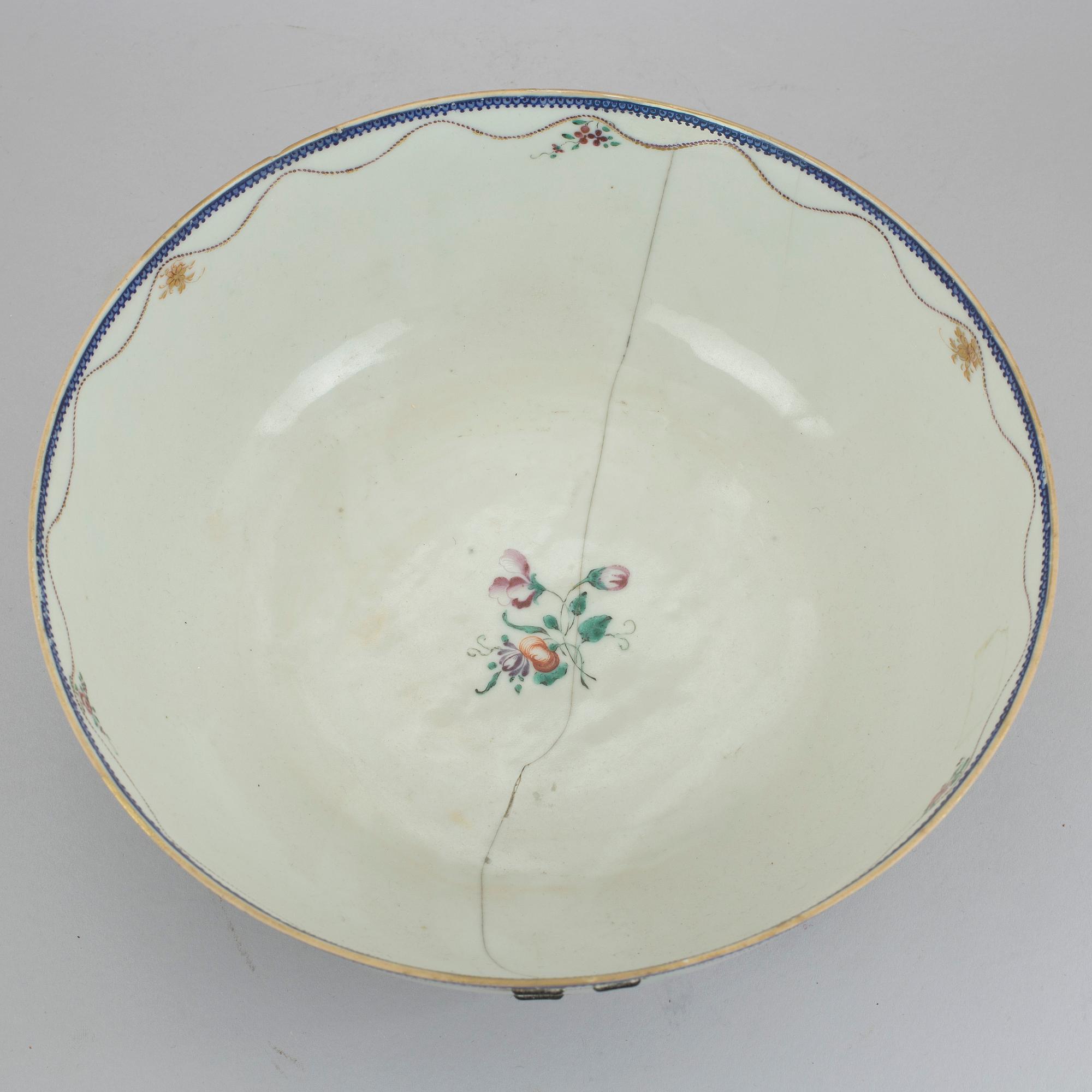 SKÅL, kompaniporslin, Kina, Qianlong (1736-95).