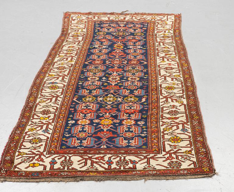 Matta, antik Kurdisk, ca 247-253 x 116-125 cm.