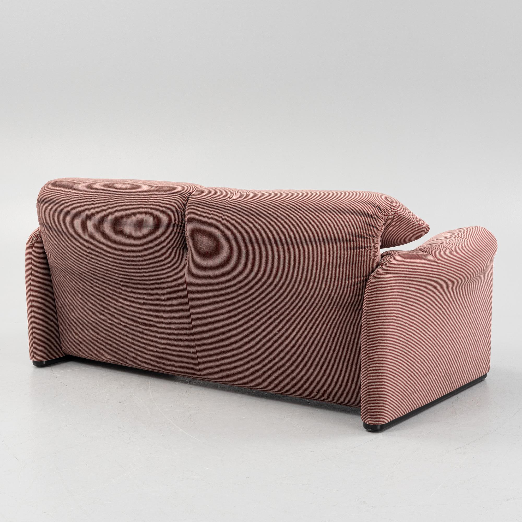 Vico Magistretti, a 'Maralunga' sofa, Cassina, Italy.