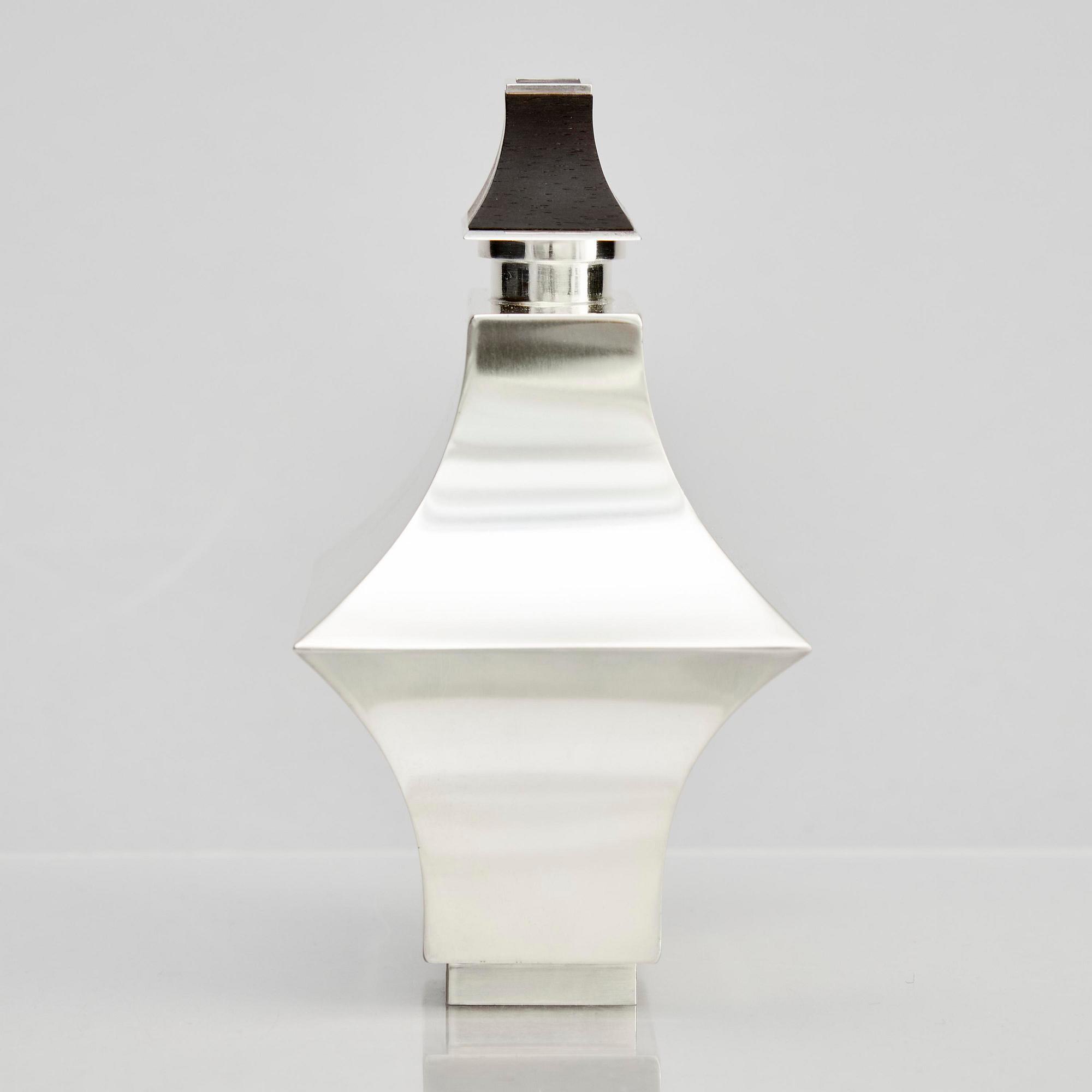 Rolf Lindståhl, a sterling silver bottle with lid, Stockholm 1988.