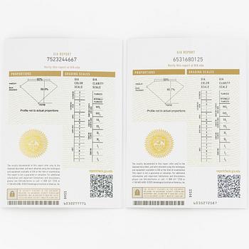 Earrings 18K white gold with heart-shaped brilliant-cut diamonds.