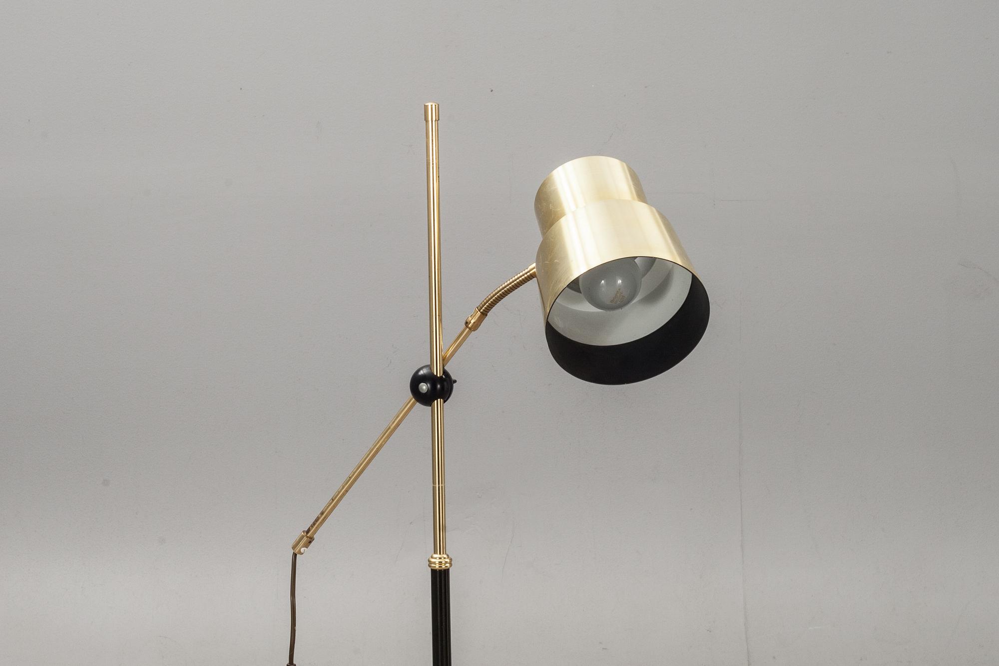 GOLVLAMPA,  EWÅ, 1900-talets andra hälft.