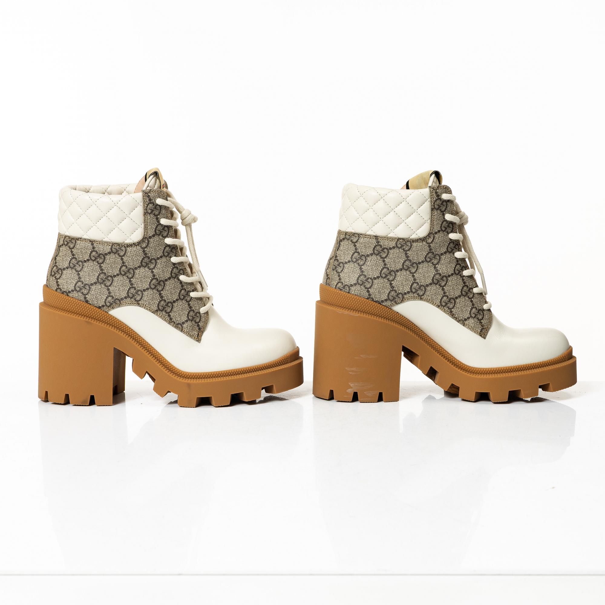 Gucci, ankle boots, size 37 1/2.