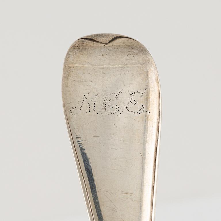 Three silver spoons, 18/19th century.