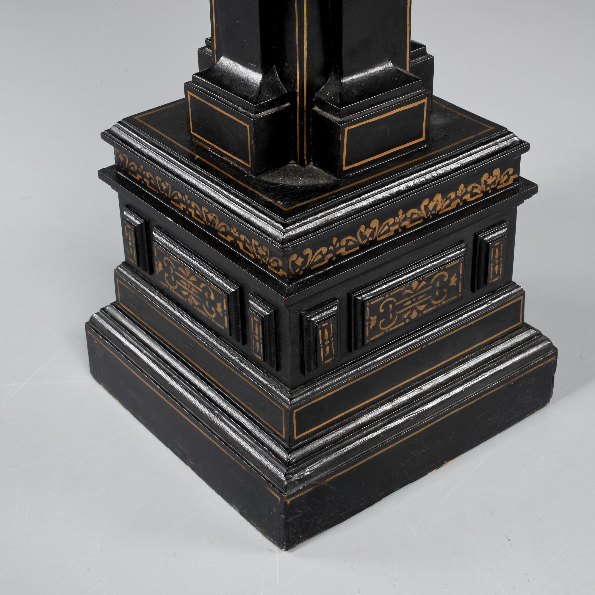 PIEDESTAL, omkring 1900.