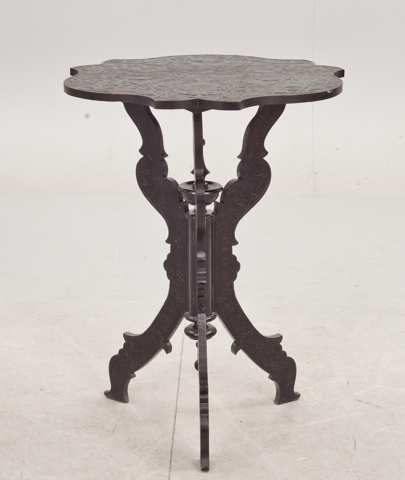 BORD, nyrenässans 1800-talets slut.