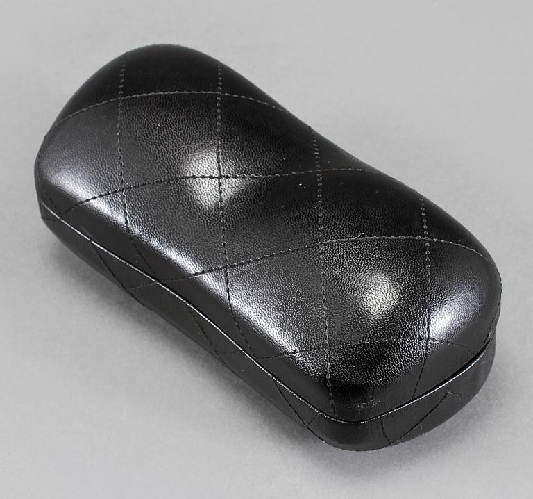 SOLGLASÖGON, Chanel, "Collection Mirroir".