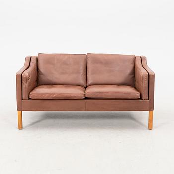 Børge Mogensen, leather sofa, "2212", Fredericia Stolefabrik, Denmark.