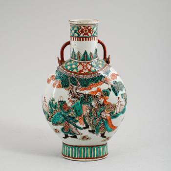 PILGRIMSFLASKA, porslin, Kina, 1800-tal.