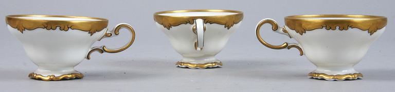 KAFFESERVIS, 12 delar, porslin,   "Pompadour", Rosenthal.