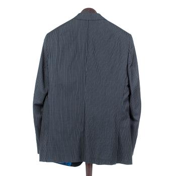 VAN GILS, a men´s suit with jacket, pants and vest, size 52.