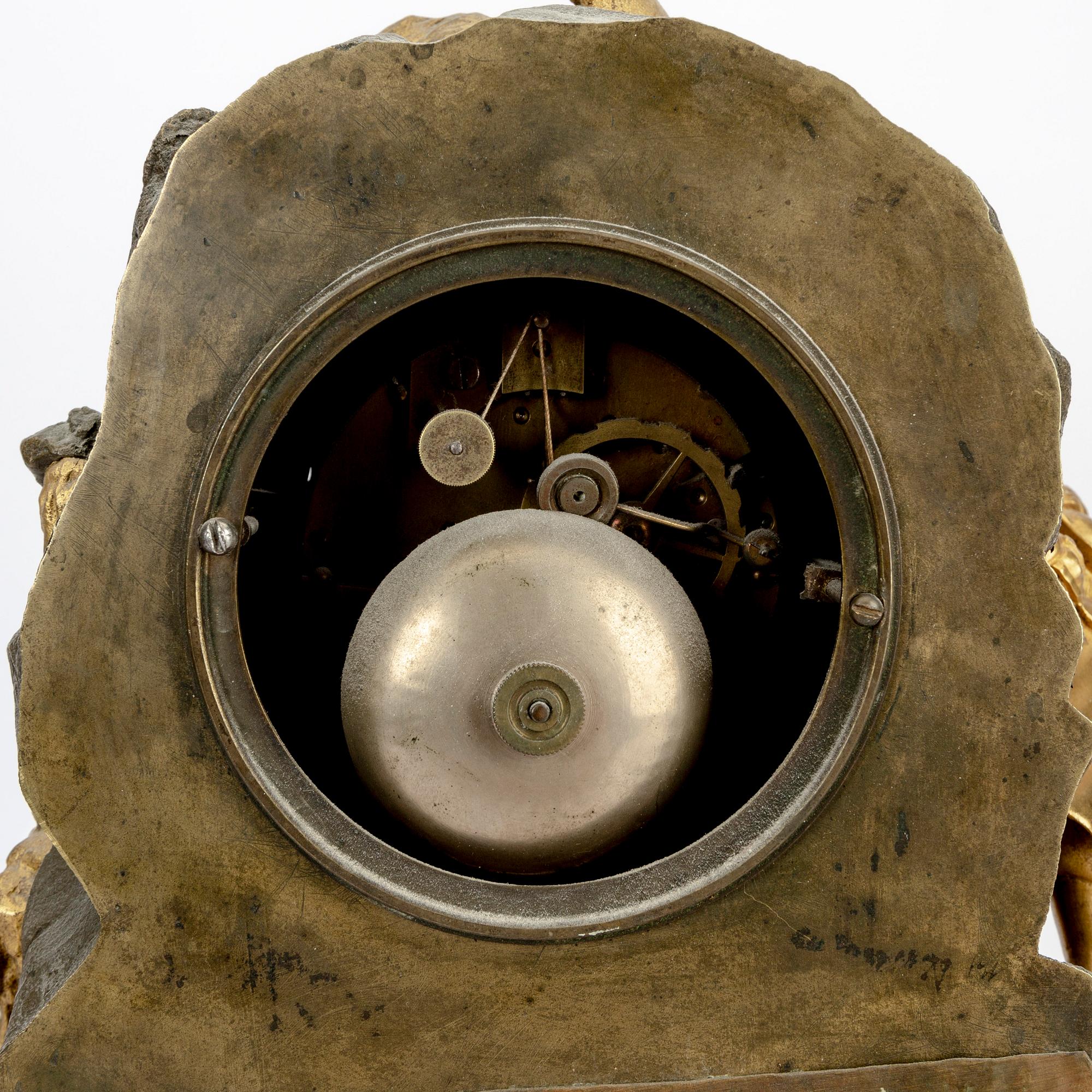 Bordspendyl senempire 1800-talets mitt.