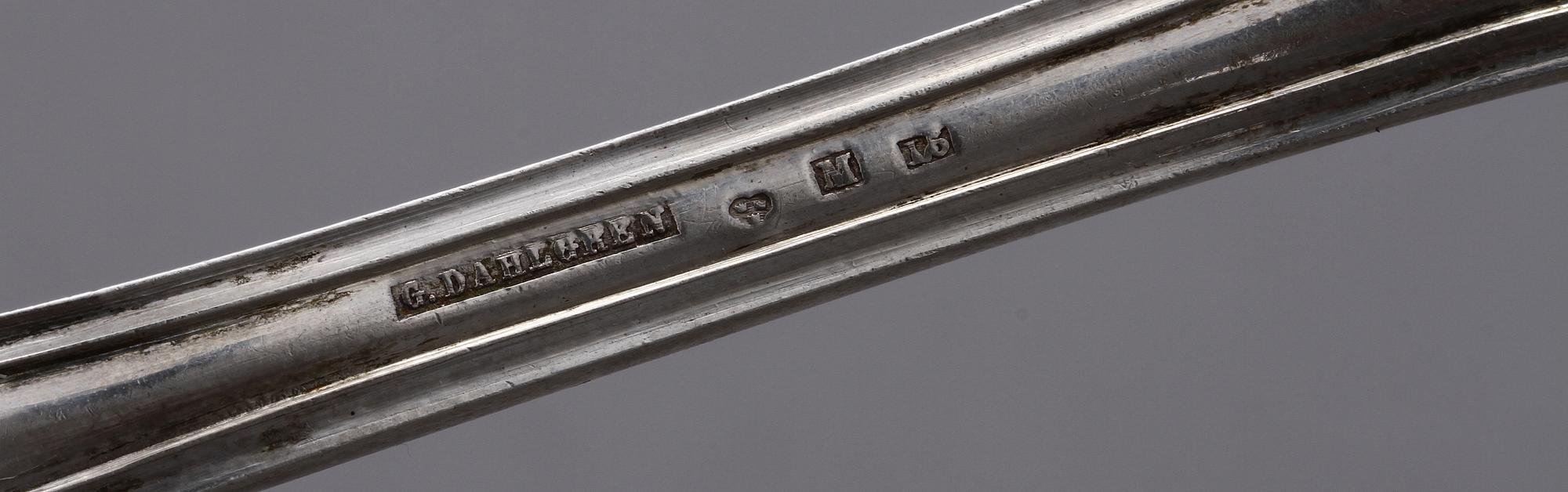 SOPPSLEV, SERVERINGSSKEDAR, ett par samt STRÖSKEDAR, ett par, silver, G Dahlgren, 1865. Ca 650 gr.