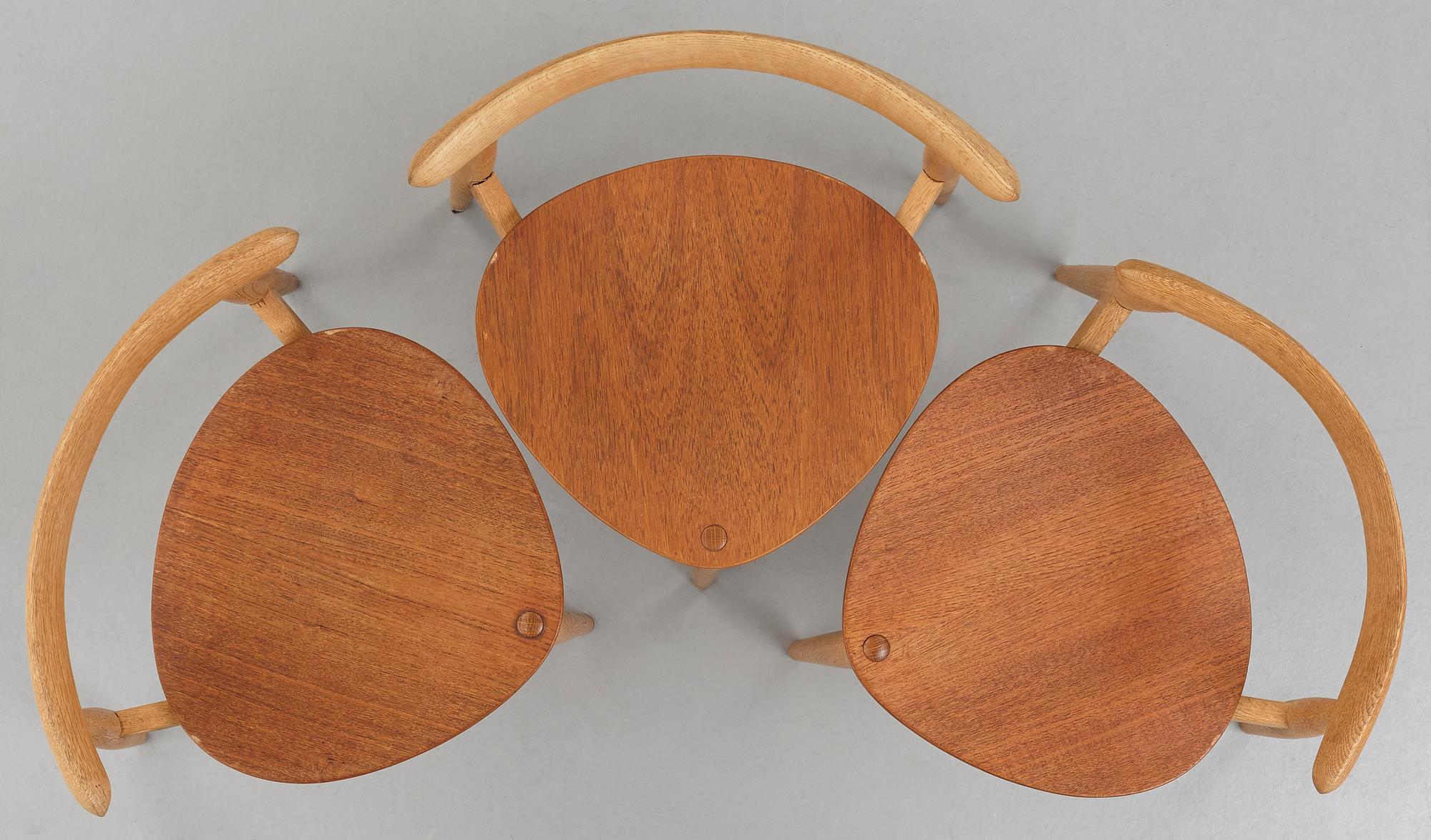 HANS J WEGNER, a "Heart set", a dining table with six chairs, Fritz Hansen, Denmark 1950's.