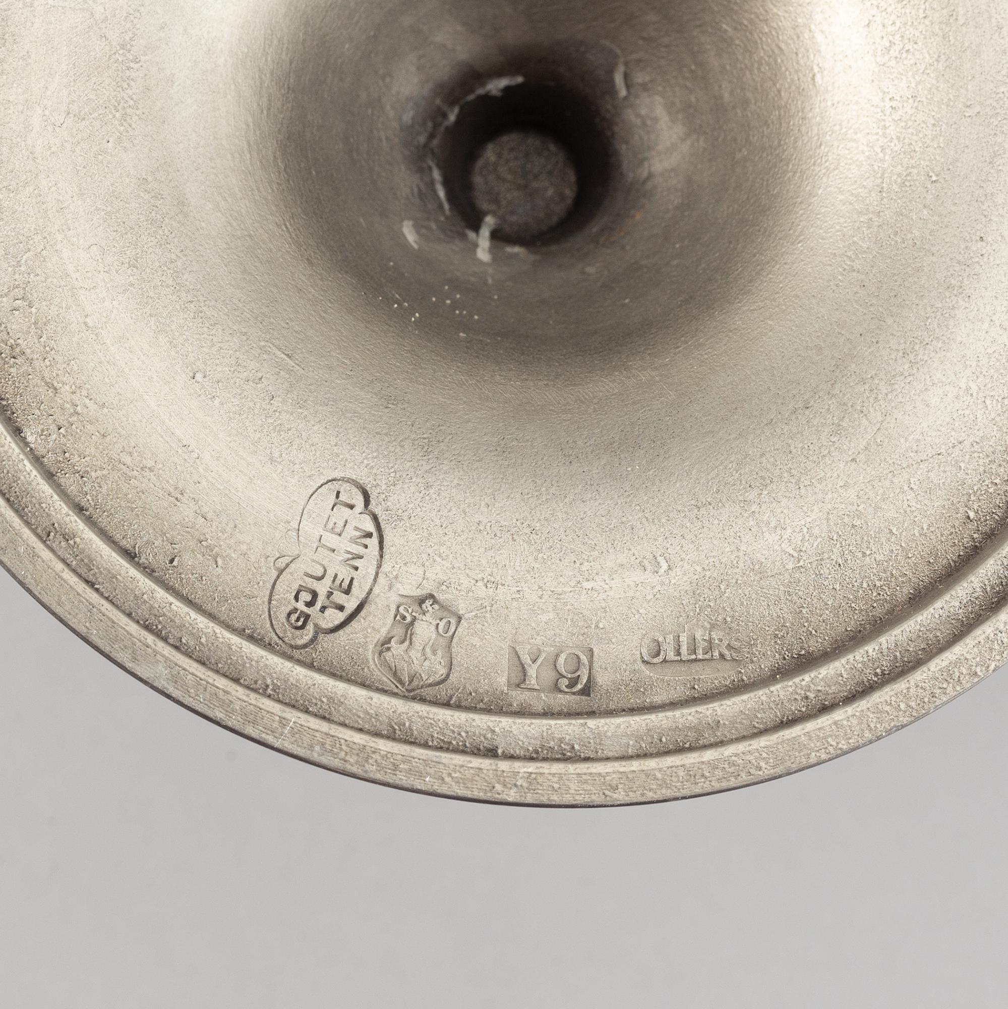 Edvin Ollers, a pair of pewter candlesticks, Schreuder & Olsson, Stockholm 1973.
