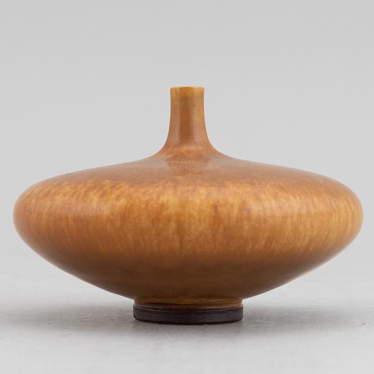 Four miniature vases and bowl by Berndt Friberg, Gustavsberg, 1958-1972.