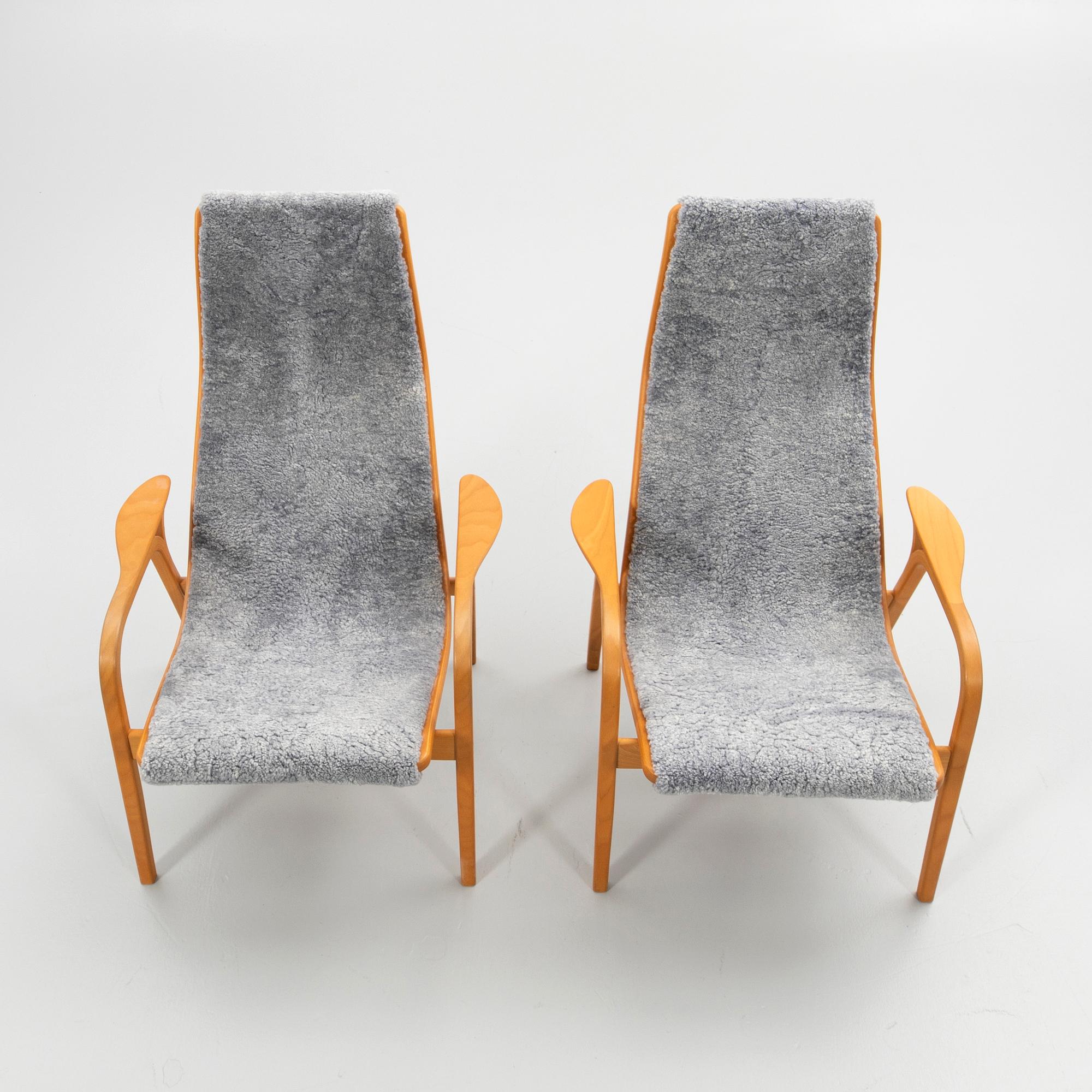 Yngve Ekström, karmstolar, ett par, "Lamino", Swedese, Sweden, 2000-tal.