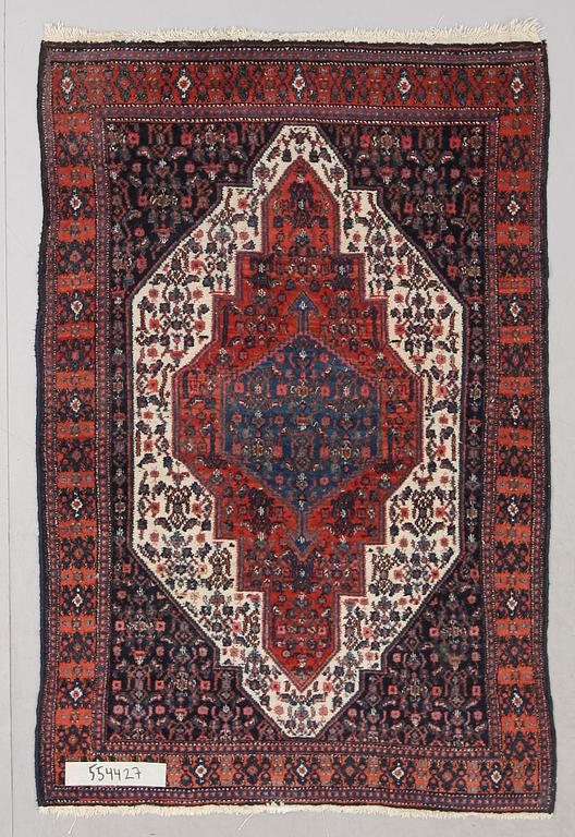 MATTA, orient, ca 162 x 110 cm.