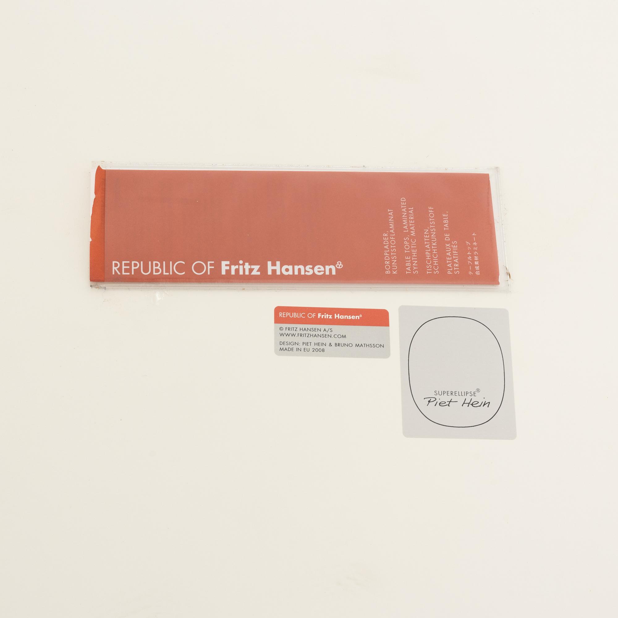 Bruno Mathsson & Piet Hein, a 'Superellips' dining table, Fritz Hansen, Denmark, 2008.