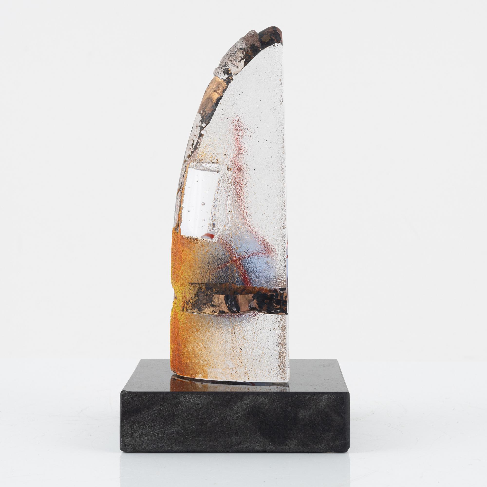 Bertil Vallien, skulptur, glas. Signerad B. Vallien 7175009 KOSTA BODA LIM ED 200.