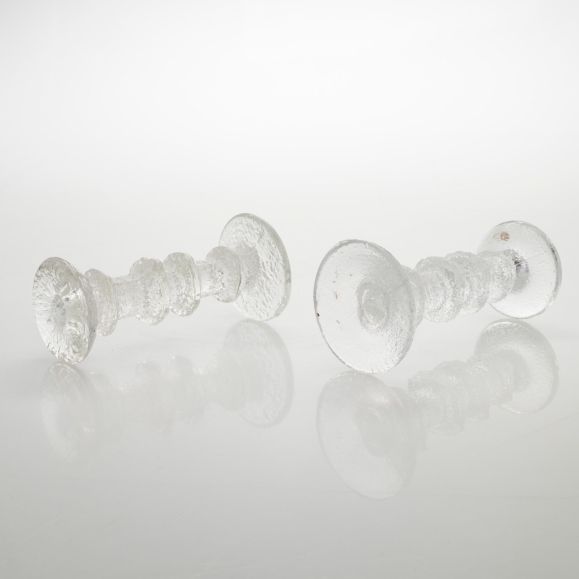 Timo Sarpaneva, kynttilänjalkoja, 7 kpl, "Festivo", signeeratut TS. Iittala.