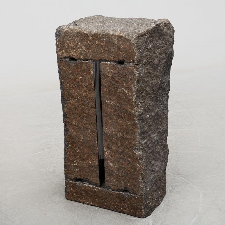 A 21st century stone sculpture by Pål Svensson.