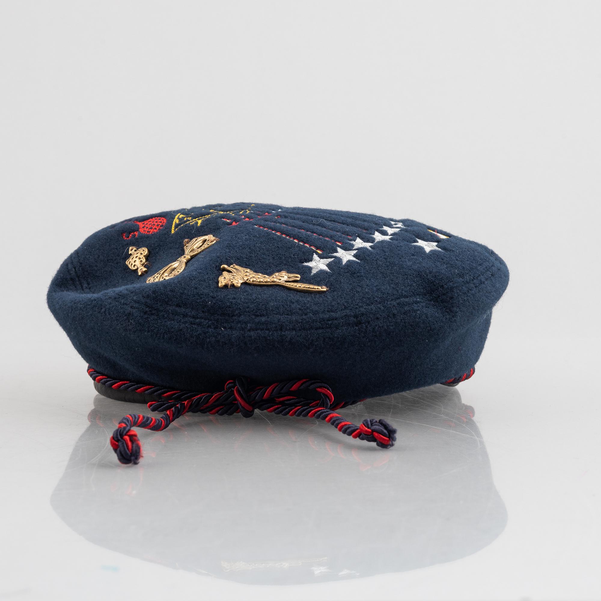 Gucci, Beret.