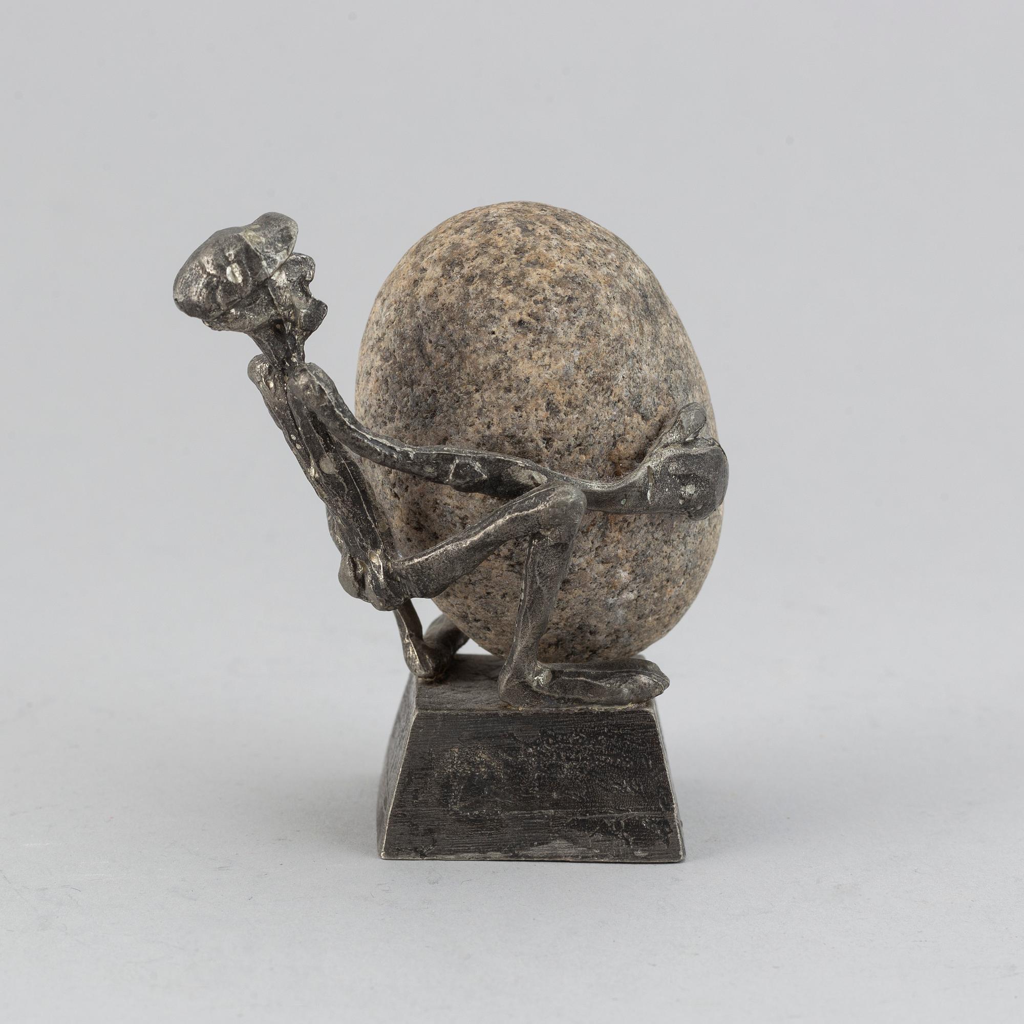 Henry Gustafsson, "Lyftet",  tenn och sten, Vimmerby, signerad, 1986.