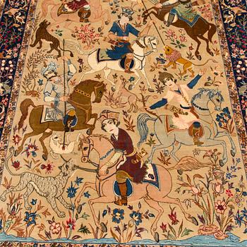 A semi-antique Isfahan rug, central Persia, approx. 243 x 151 cm.