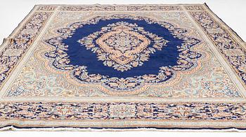 A Kerman carpet, circa 403 x 301 cm.