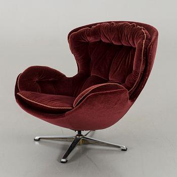 A LENNART BENDER "PARTNER" LOUNGE CHAIR, Ulferts, Tibro, Sweden.