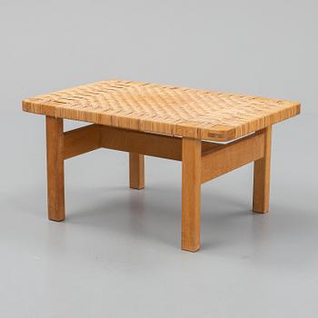 Børge Mogensen, an oak and rattan '(5)273' bench, Fredericia Stolefabrik, Denmark.