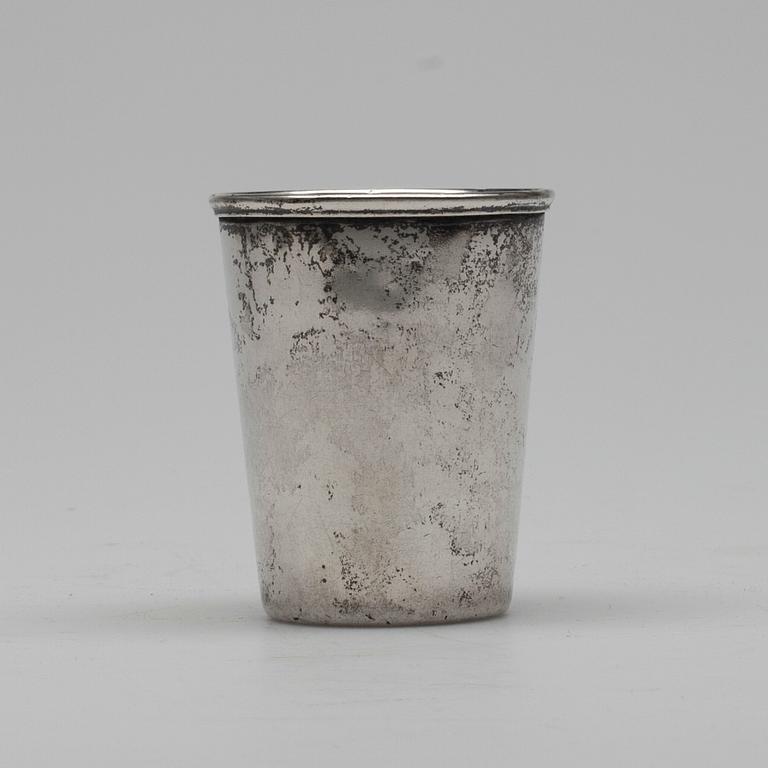 BÄGARE, silver, Morosov, S:t Petersburg 1892. Vikt 94 g.