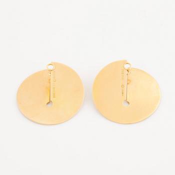 Helena Edman a pair of 18K gold earrings, Stockholm 1988.