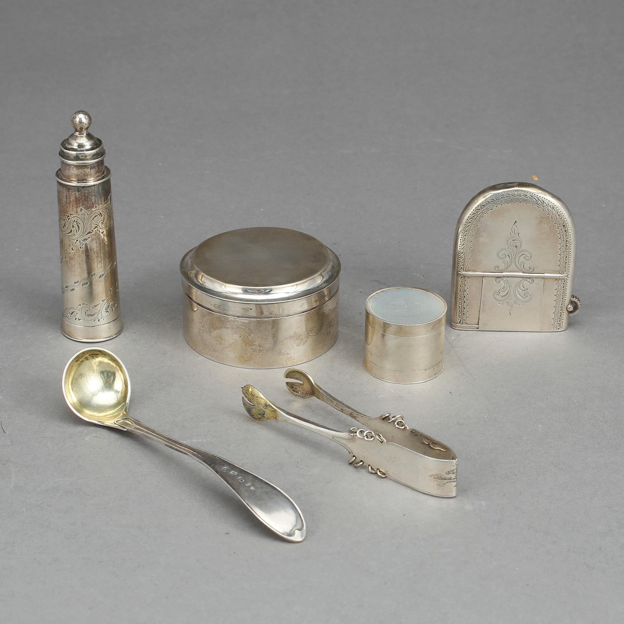 PARTI SILVER, 5 delar, silver, bla  Anders Lundqvist, Stockholm, mesta dels 1800-tal. Vikt ca 203 gram.