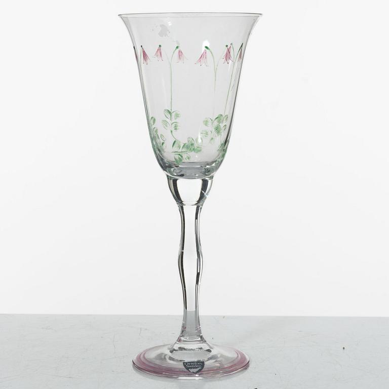 Eva Englund, a 27-piece 'Linnea' glass service, Orrefors.